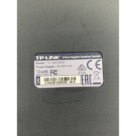 TP-LINK TL-SG1005D 5-Port Gigabit Desktop Switch Working - Picture 6 of 6